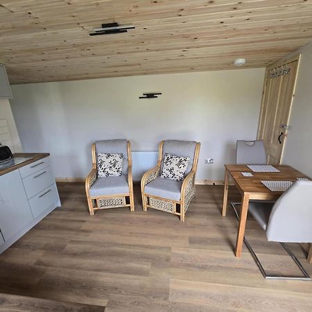 Dunroaming Cabin Pendine Bagian luar foto